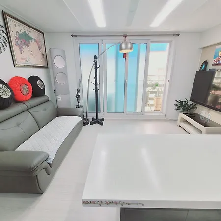 Jeni'S Houseアパートメント