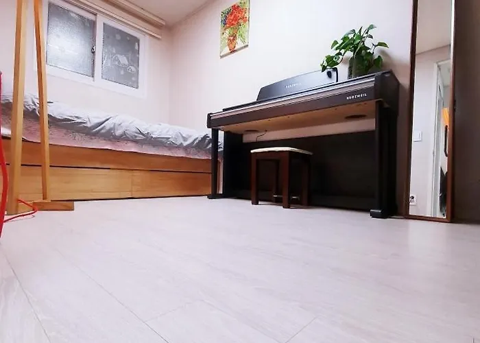 Apartment Jeni's House Seoul